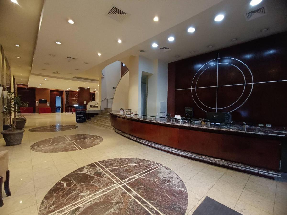 Apartment Apto-flat Excelente Localizacao Centro-batel - Somente Familiares Curitiba