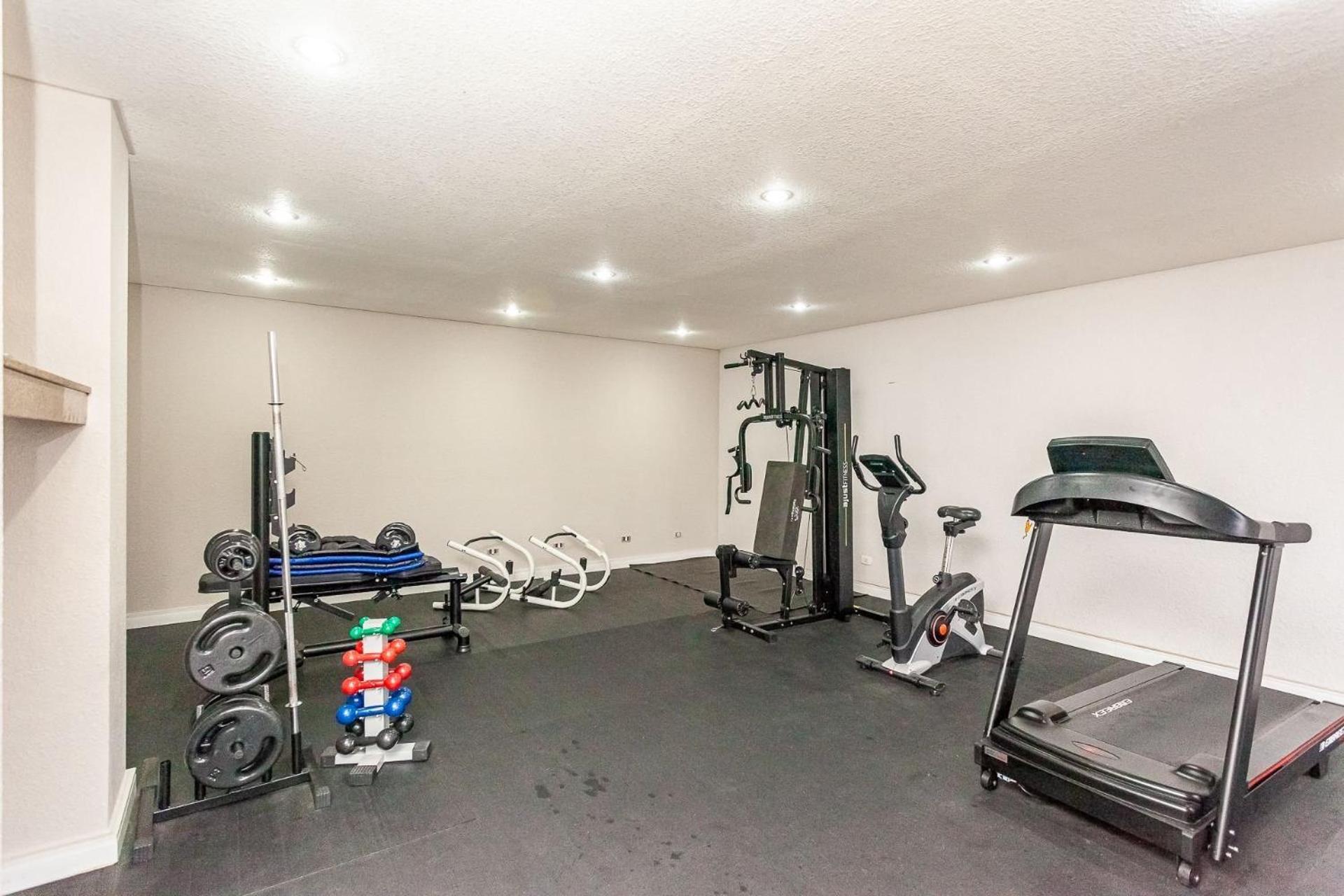Apto-flat Excelente Localizacao Centro-batel - Somente Familiares Apartment Curitiba